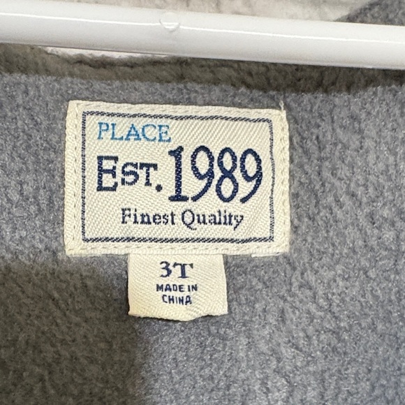 Children’s place size 3T, gray snow pants,  Overalls, Velcro adjustable - Picture 2 of 8